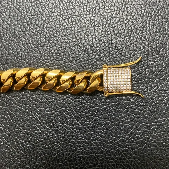 18k CUBAN LINK CHAIN AND BRACELET 18k GOLD PLATED 30" 9.5mm - Picture 15 of 16